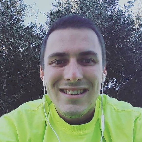 Meet your Posher, Chris - Picture 1 of 1